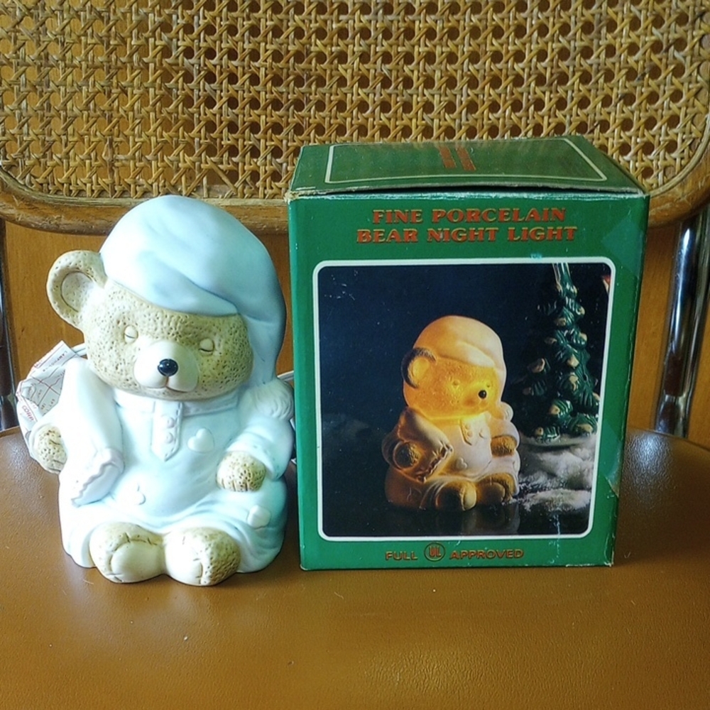 Porcelain Teddy Bear Night Light in Original Box, Plug In, Works!